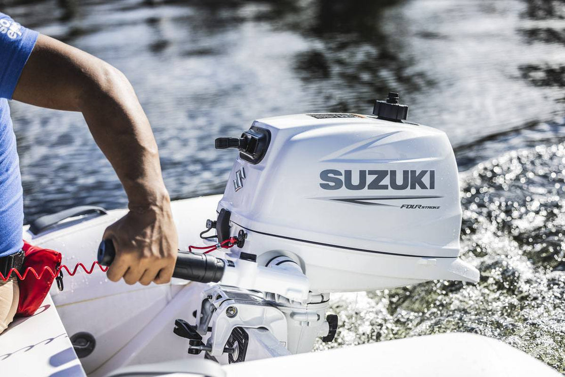 Suzuki 6 HP Outboard Motor - Model DF6AS5